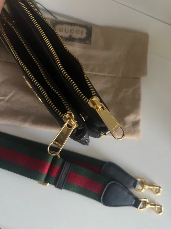 Gucci Black Leather Mini Bag with Gold Hardware and Green-Red Web Strap - Picture 5 of 7